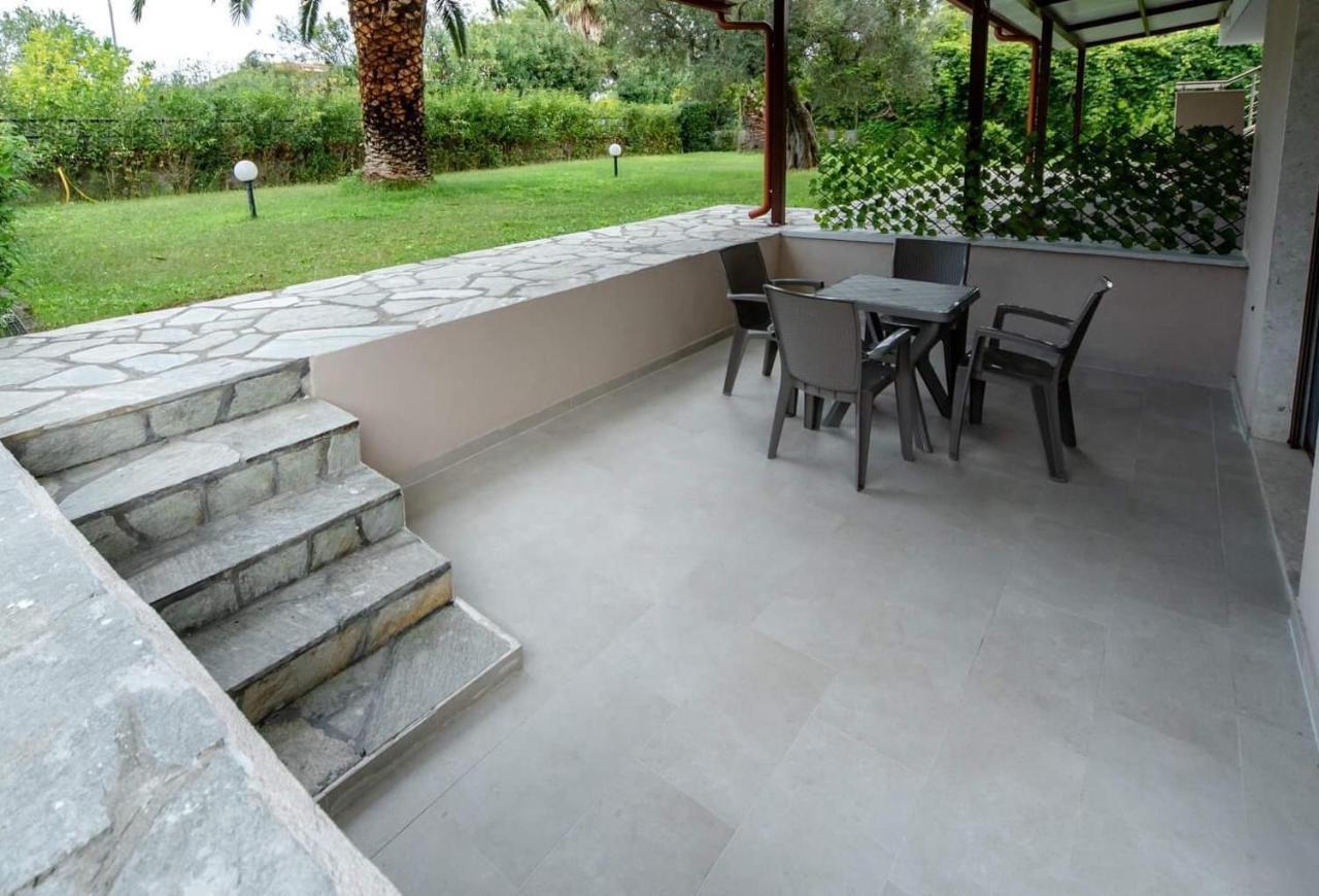 Villa Diamantis Apartments Hanioti Eksteriør bilde