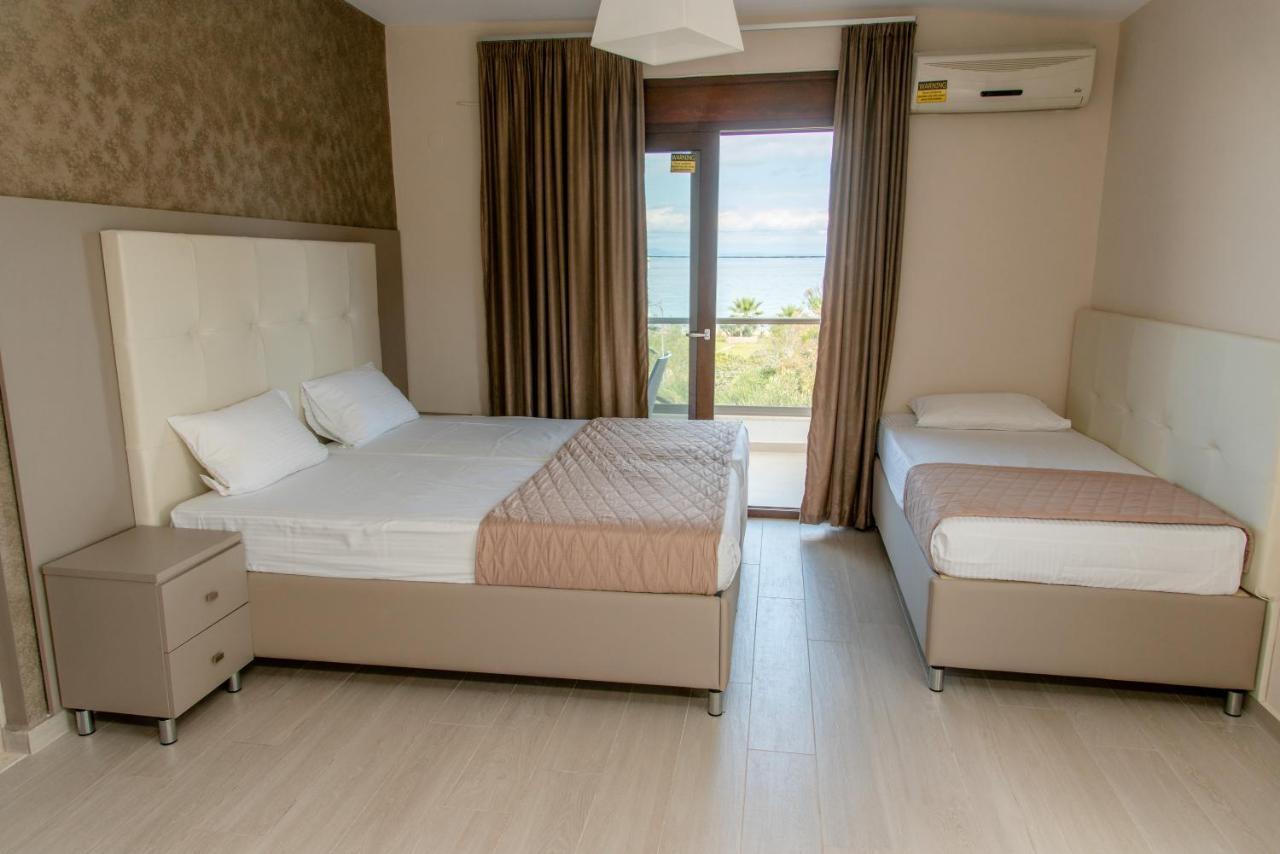 Villa Diamantis Apartments Hanioti Eksteriør bilde