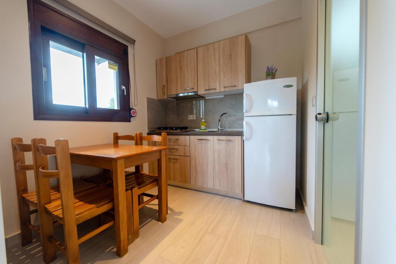 Villa Diamantis Apartments Hanioti Eksteriør bilde